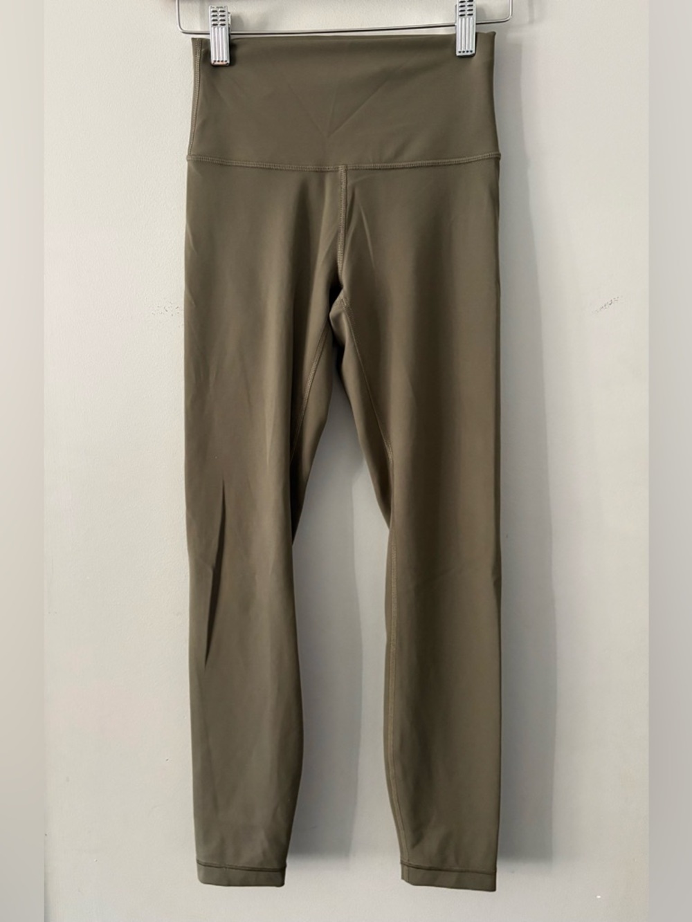 Lululemon Wunder Train High-Rise Tights - Picture 3 of 5